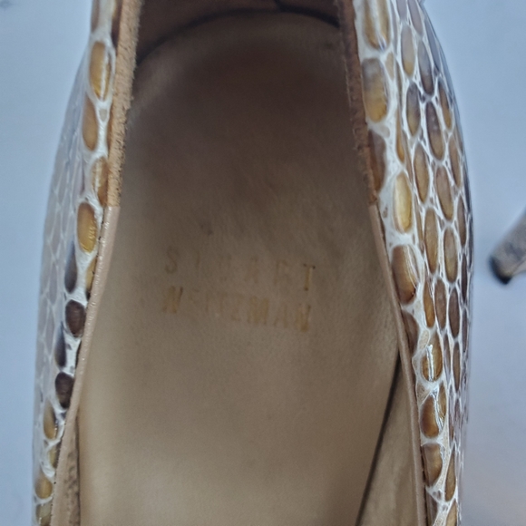 Stuart Weitzman Patent Pump Snake Print Neutral Size 6 - Picture 10 of 16